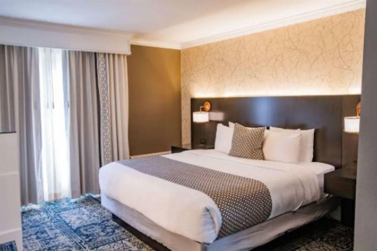 The Burgundy Hotel, Tapestry Collection By Hilton Литъл Рок Екстериор снимка