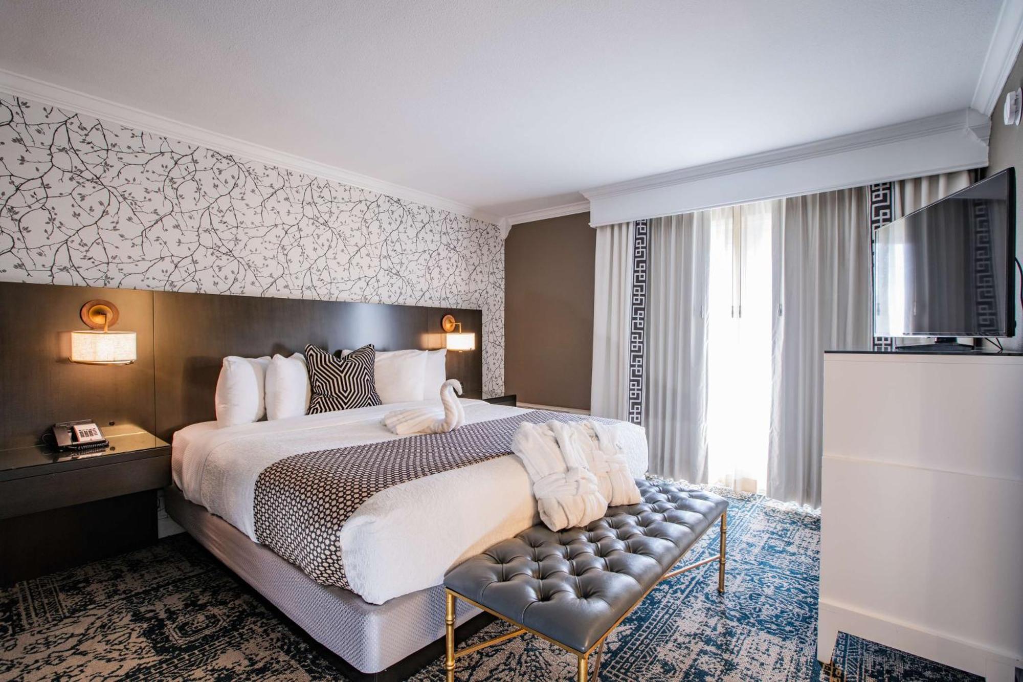 The Burgundy Hotel, Tapestry Collection By Hilton Литъл Рок Екстериор снимка